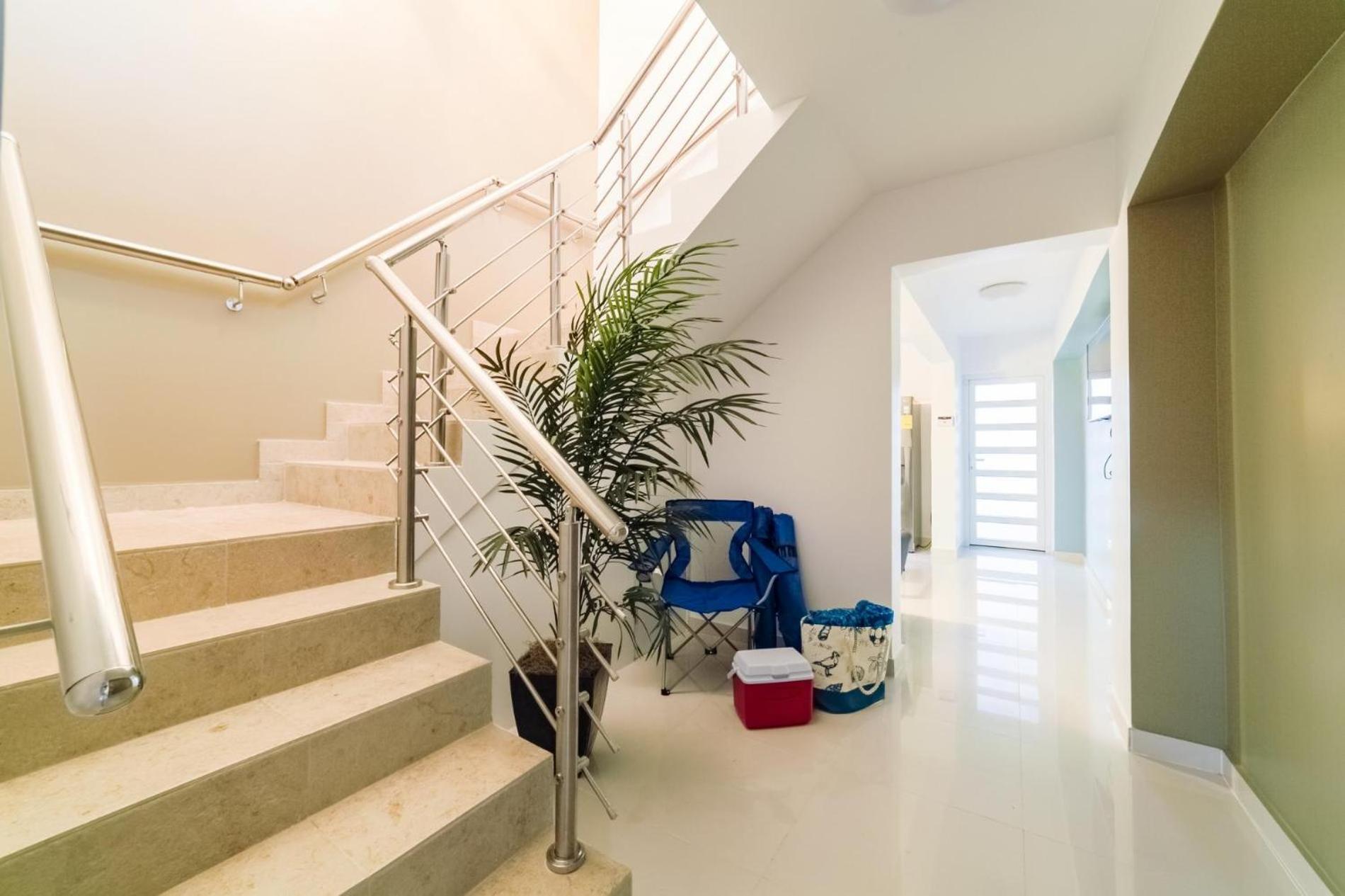 Koyari Modern Condos 9Br 7Ba Sleeps 26 W/ Pool And Roof Deck Palm Beach ภายนอก รูปภาพ